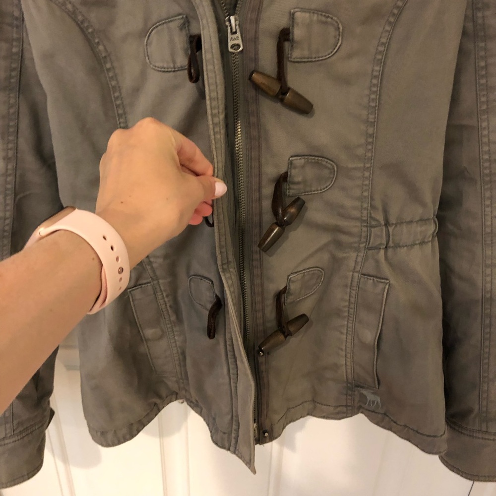 Drab green Abercrombie Sherpa lined parka jacket - Picture 4 of 10